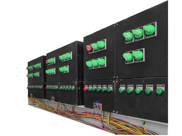 圖片關鍵詞 防爆箱